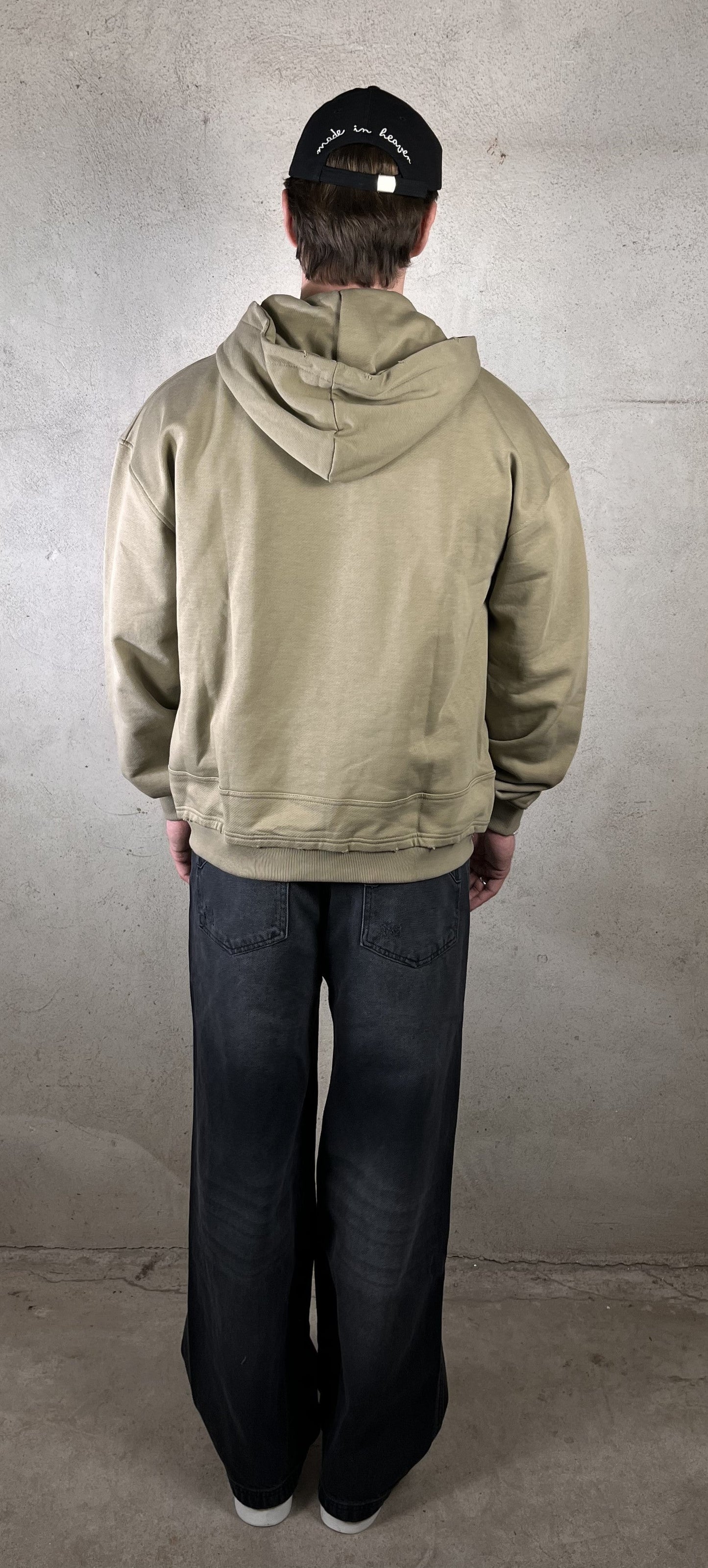 RIBBED ZIP-HOODIE