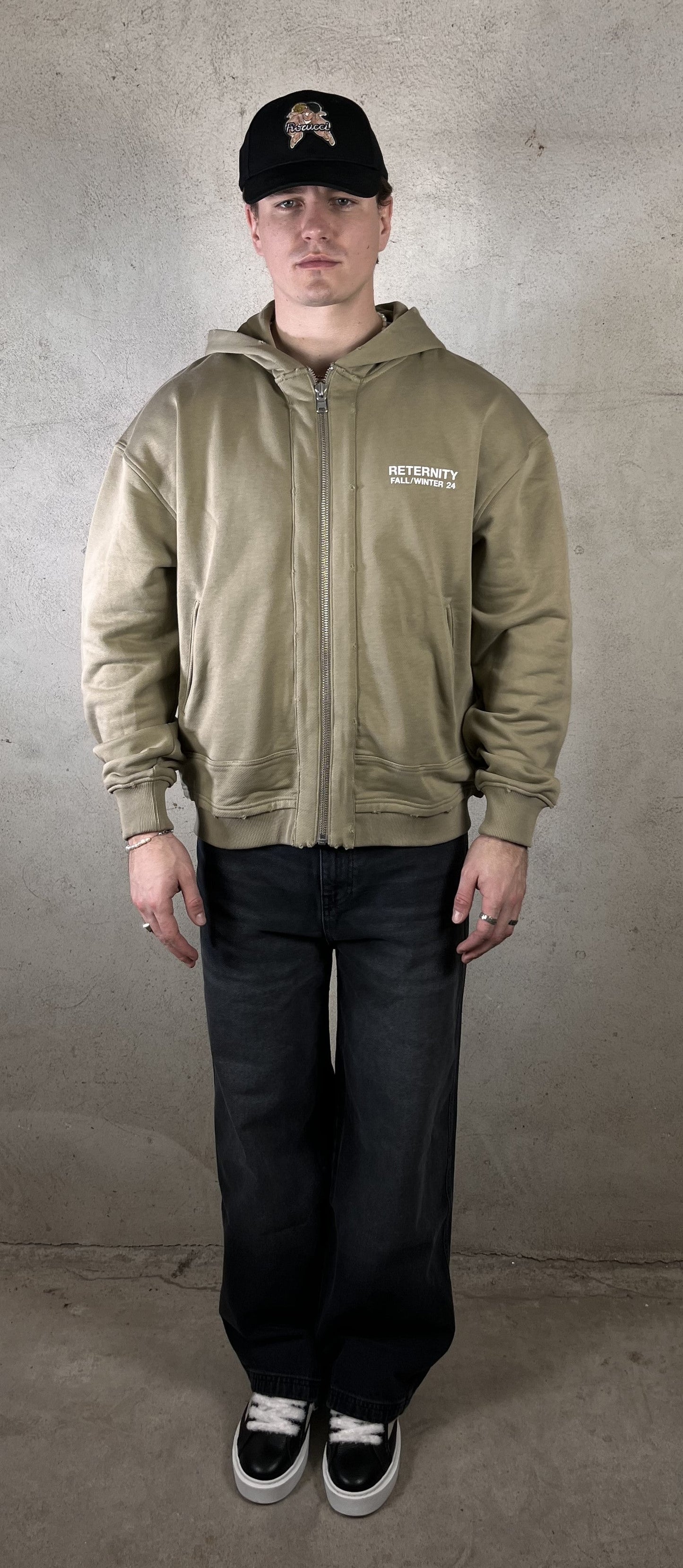RIBBED ZIP-HOODIE