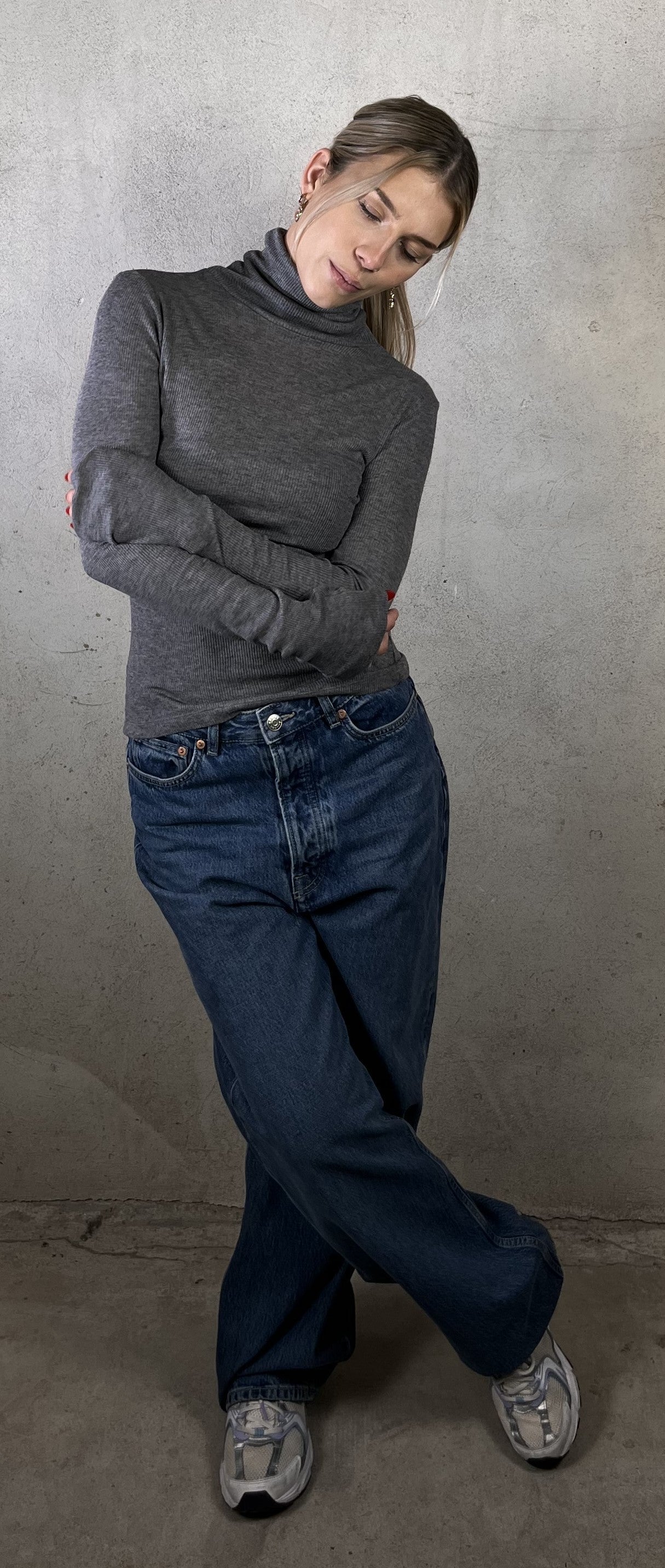 Sasonnet ls t-neck