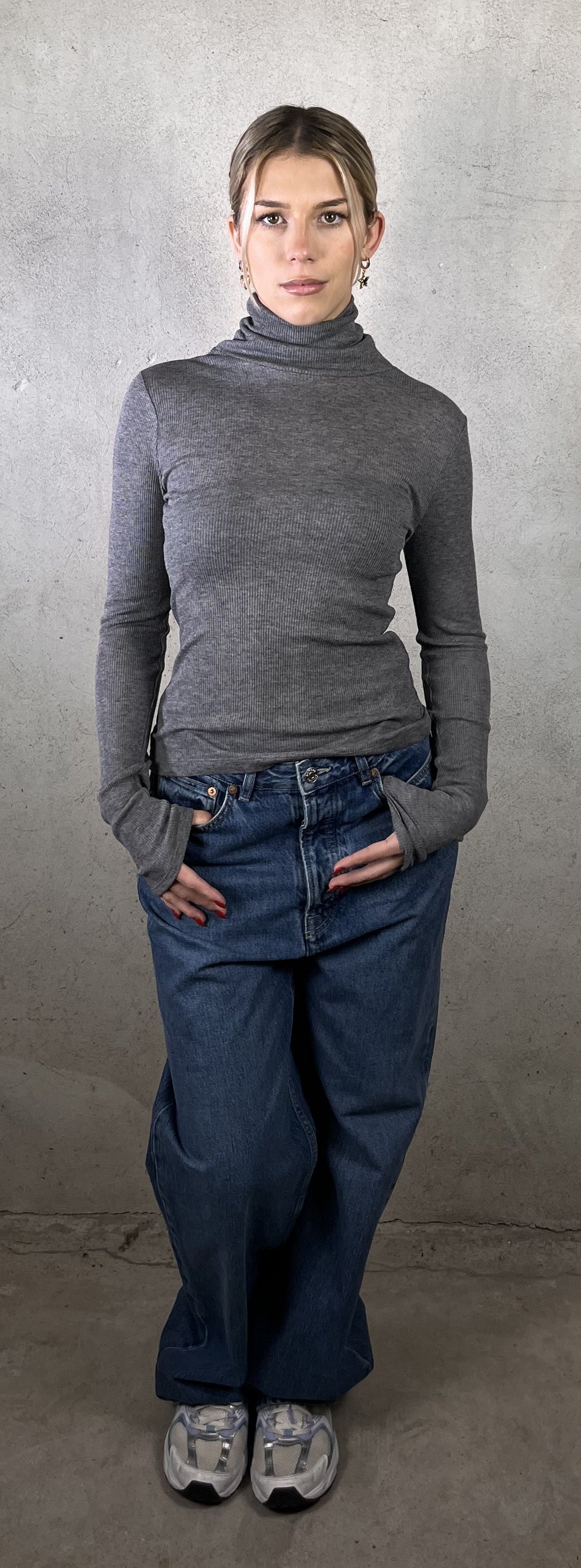 Sasonnet ls t-neck