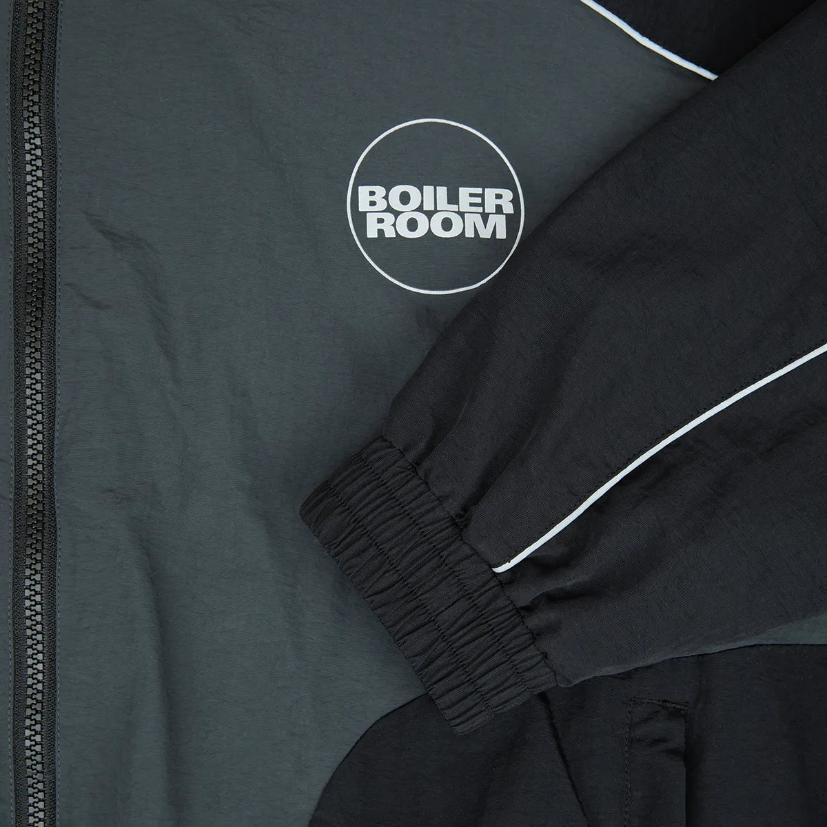 SHELL TRACKTOP