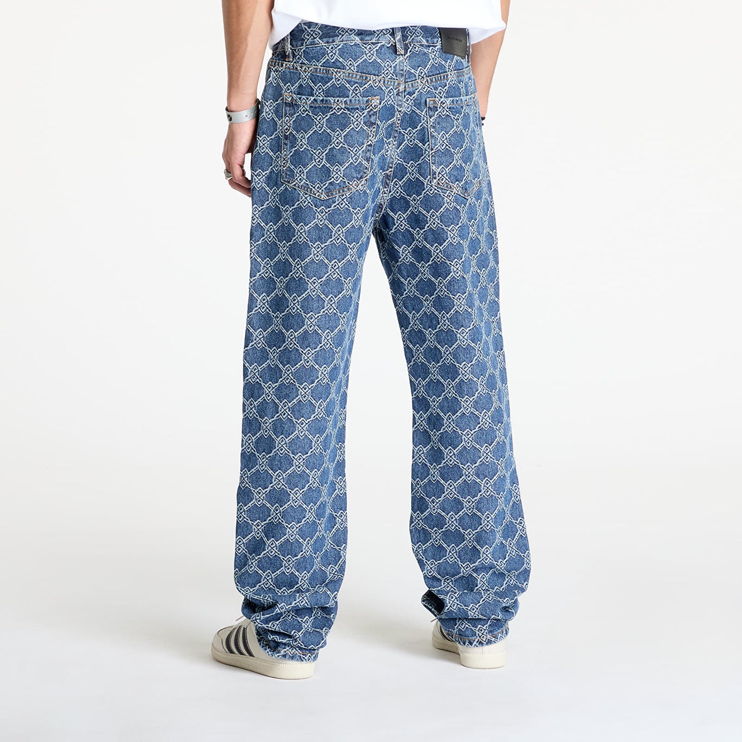 Rahul Straight Shield Jens