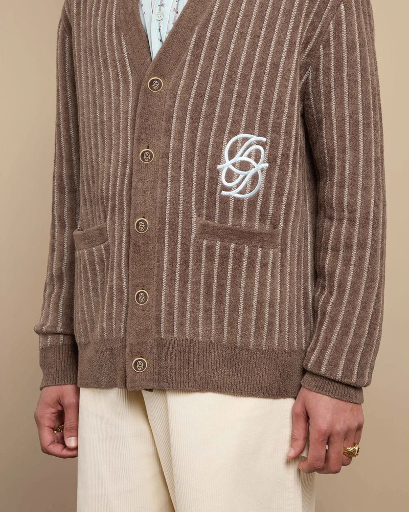 Drôle de Monsieur Le Cardigan Monogramme – Frontansicht