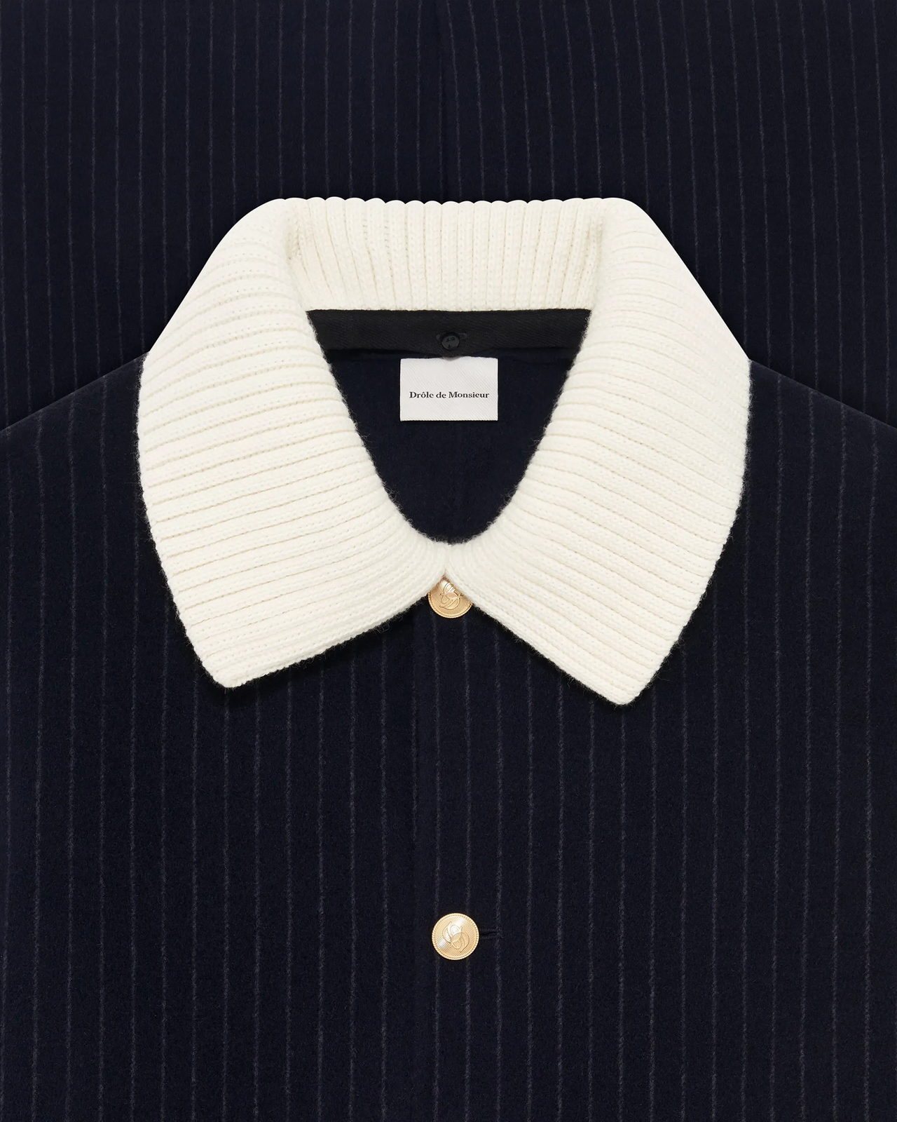 Le Manteau Pinstripes