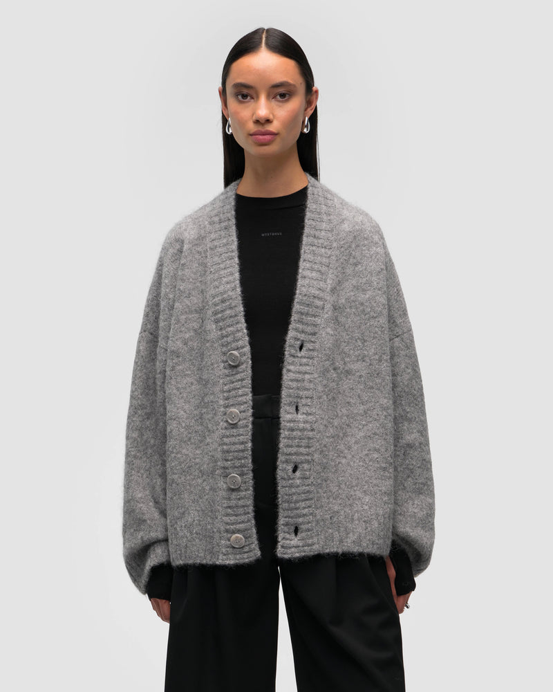 WRSTBHVR ENCI CARDIGAN – Frontansicht