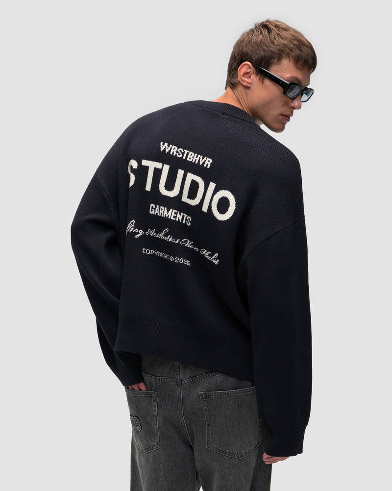 WRSTBHVR GARM SWEATER – Frontansicht