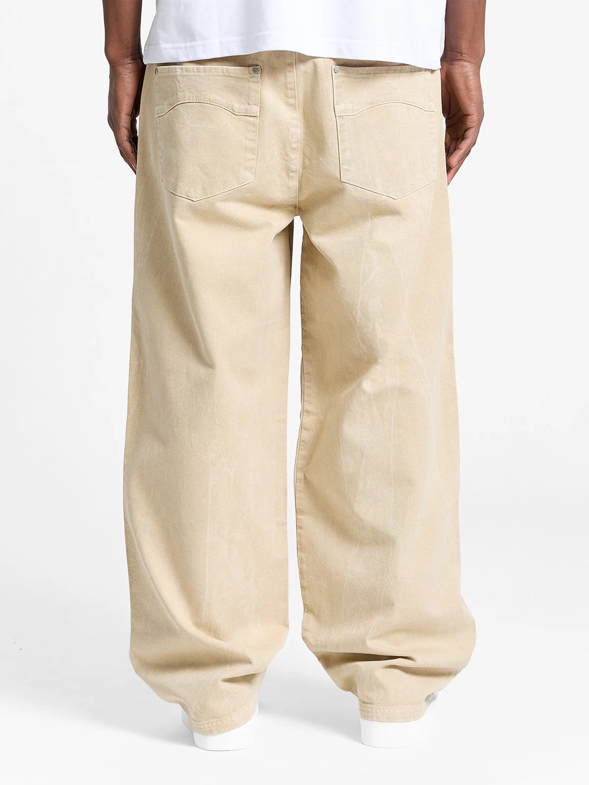Reternity Wrinkled Canvas Pants – Close-up
