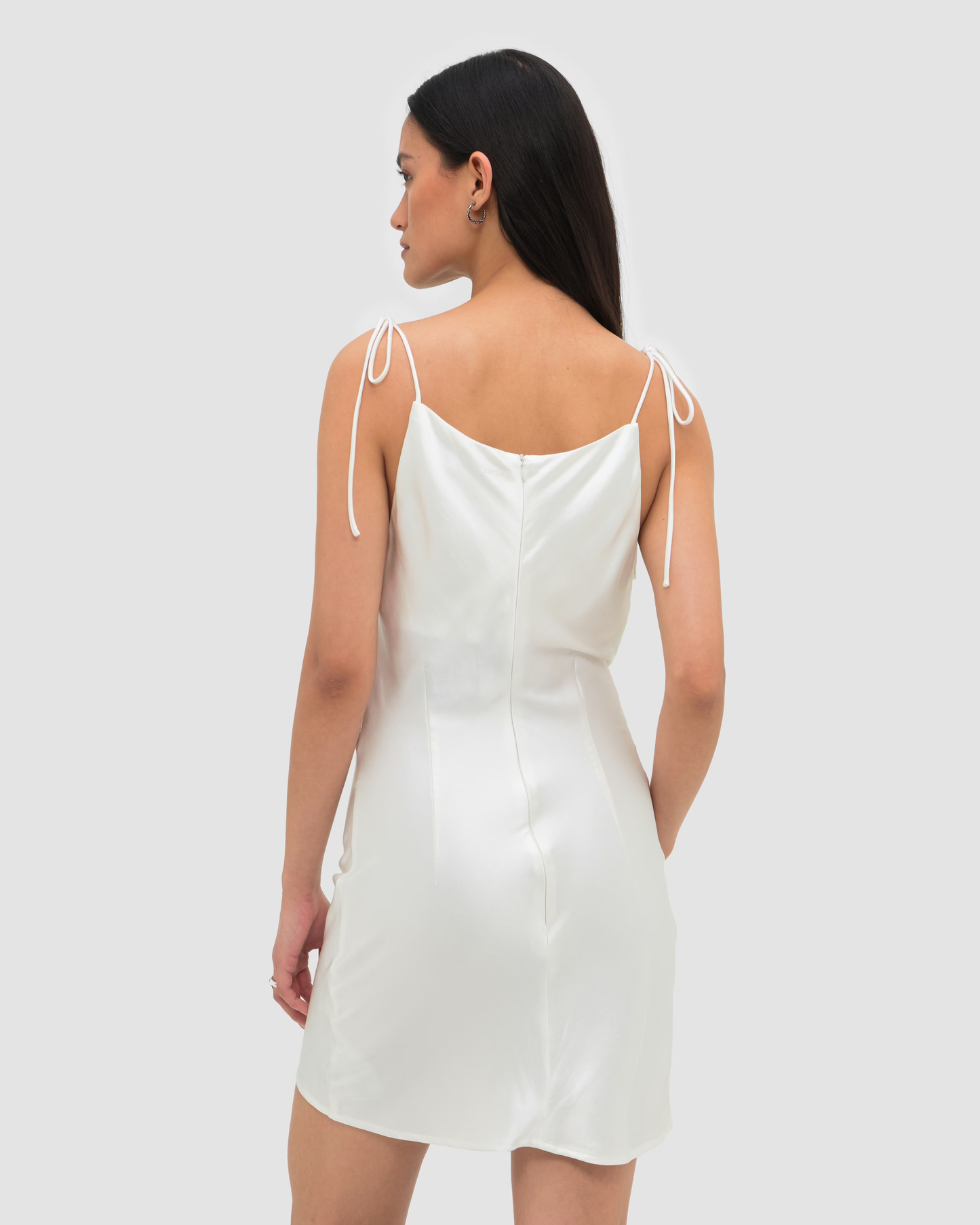 WRSTBHVR Selda Dress – Rückansicht