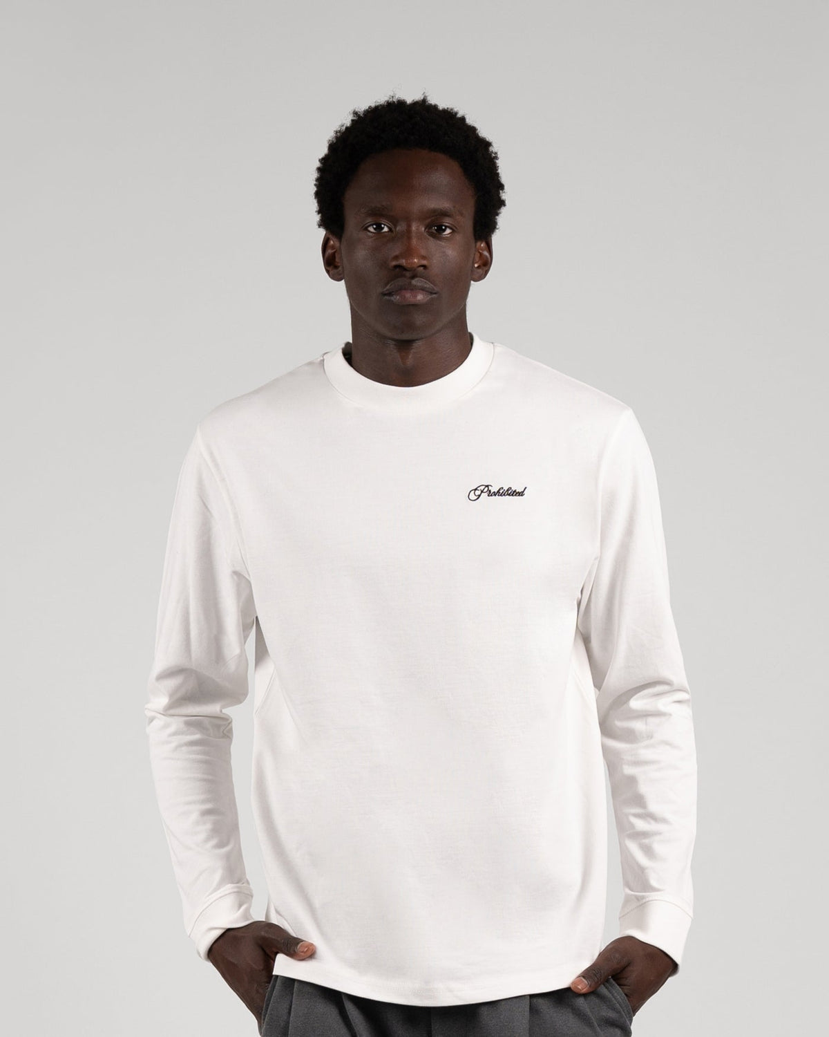 Prohibited Après Ski Longsleeve Off-White – Rückseite Model
