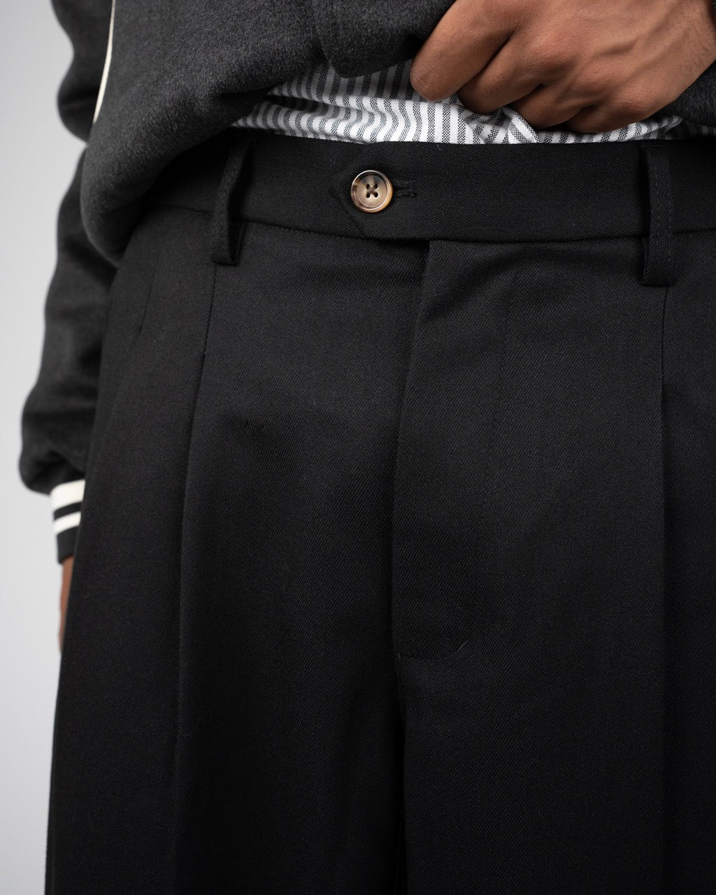 Heritage Pleated Pants Black