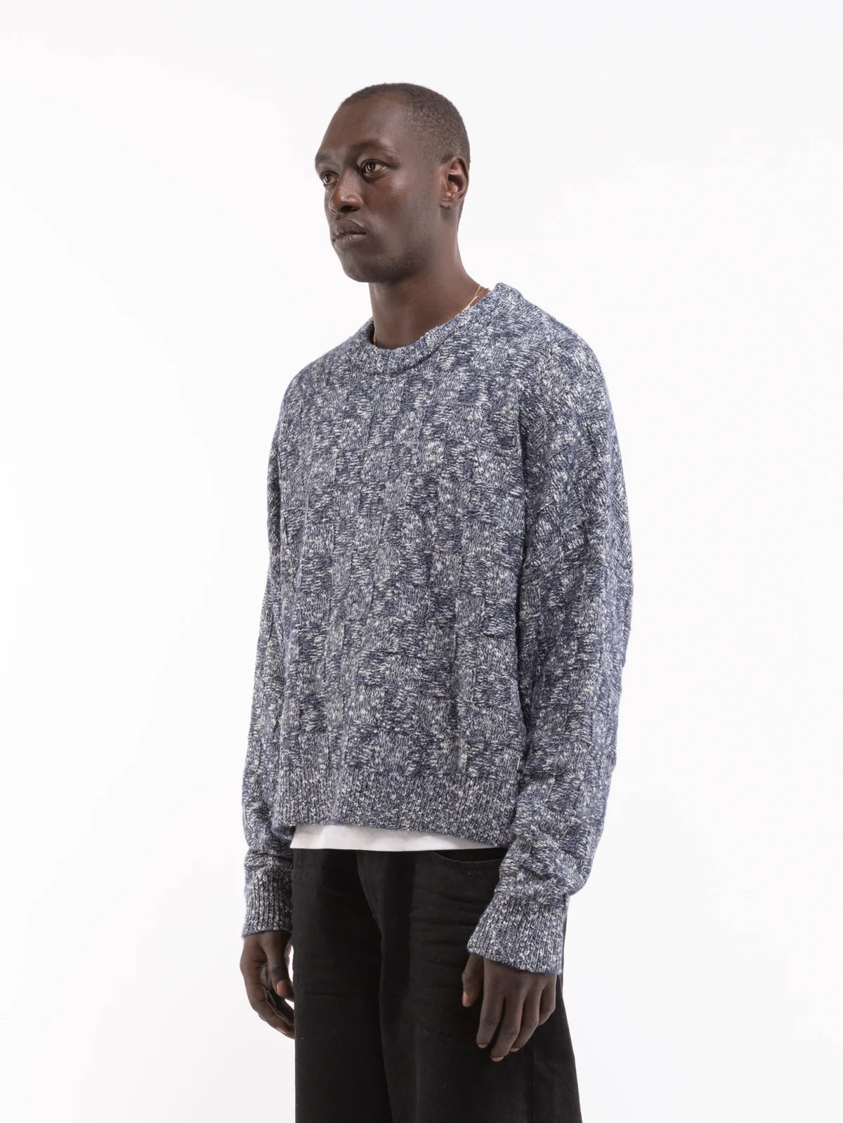 ARTISAN KNIT SWEATER - NAVY
