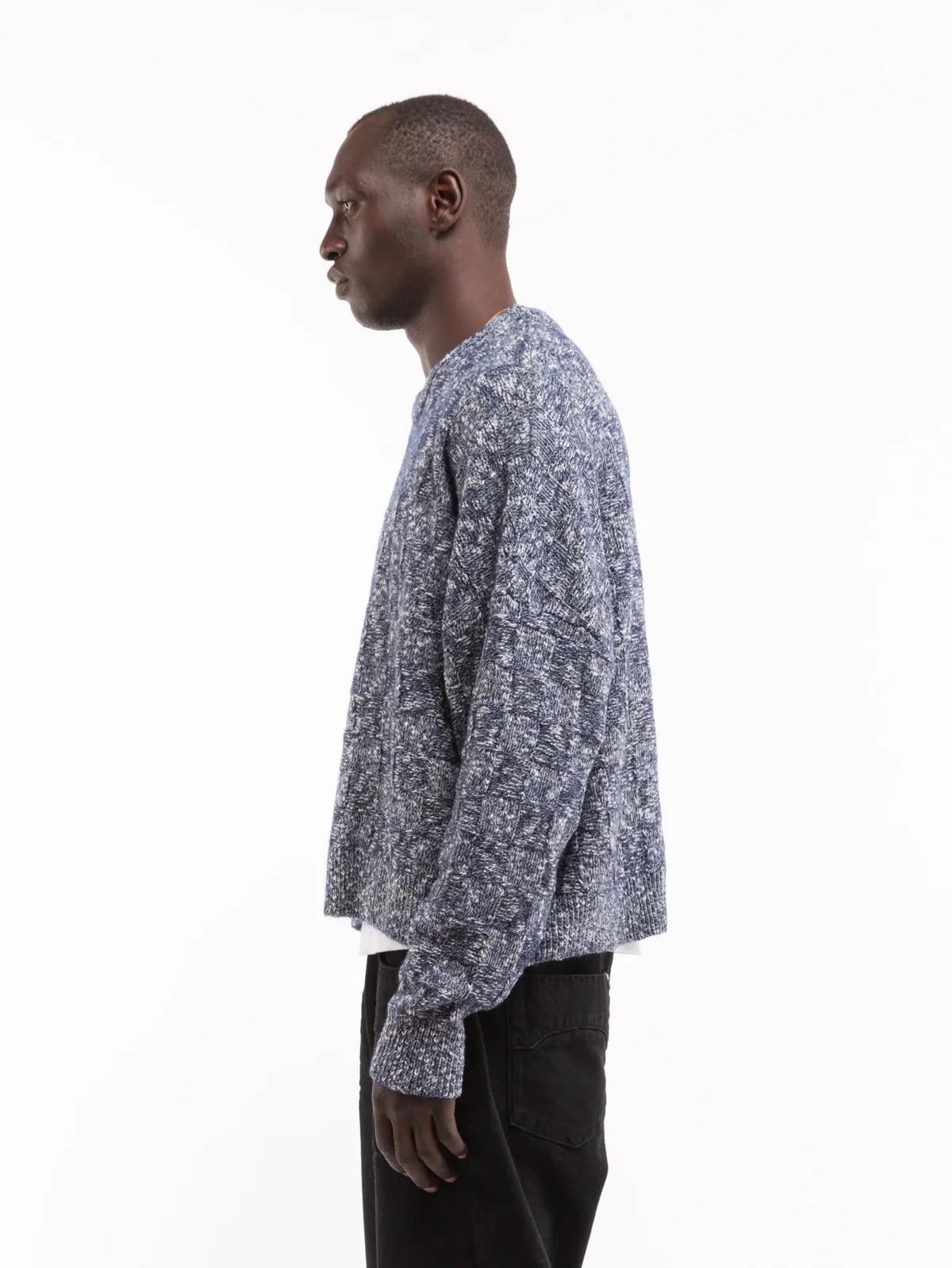 ARTISAN KNIT SWEATER - NAVY
