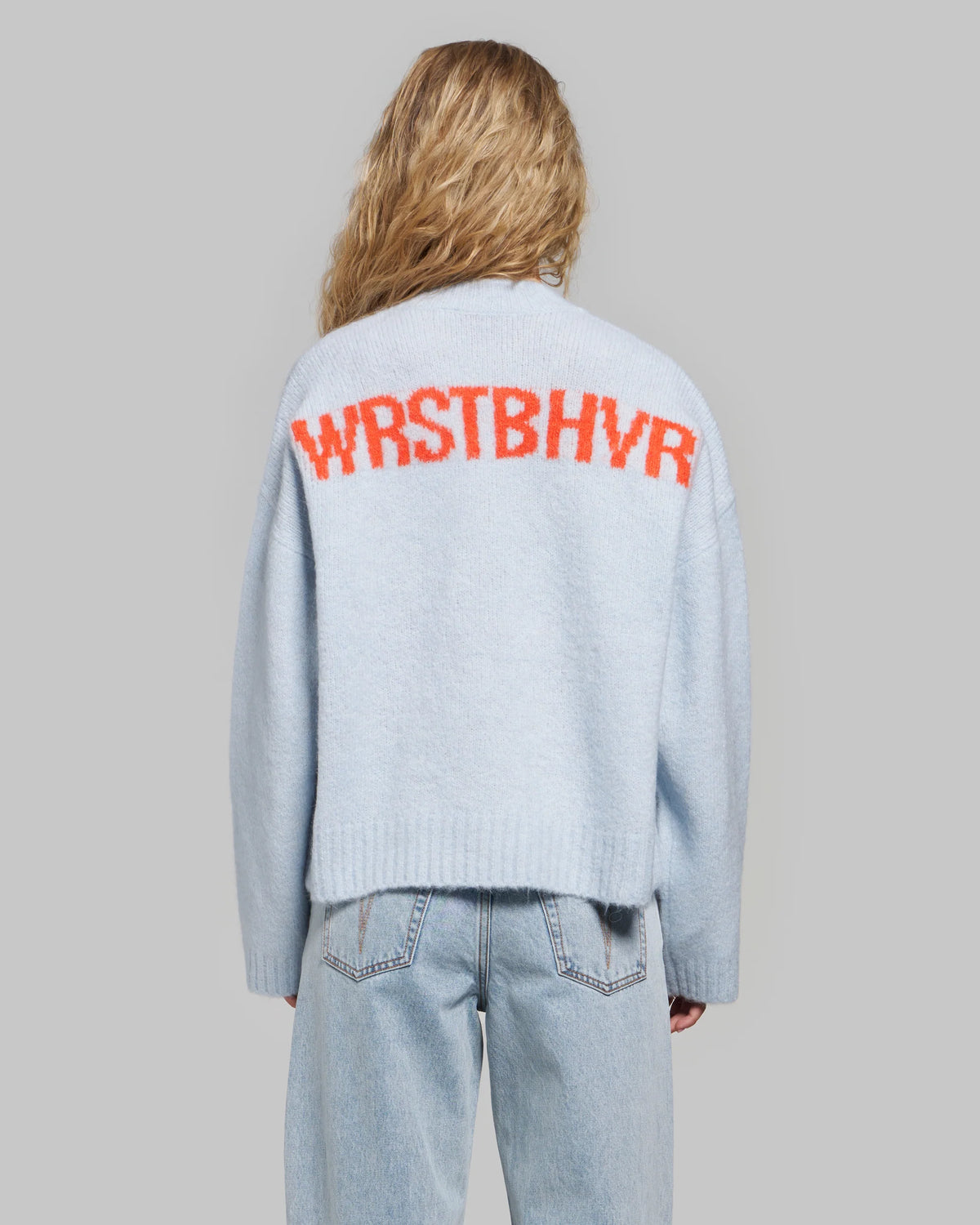 Enci V3 Sweater Woman