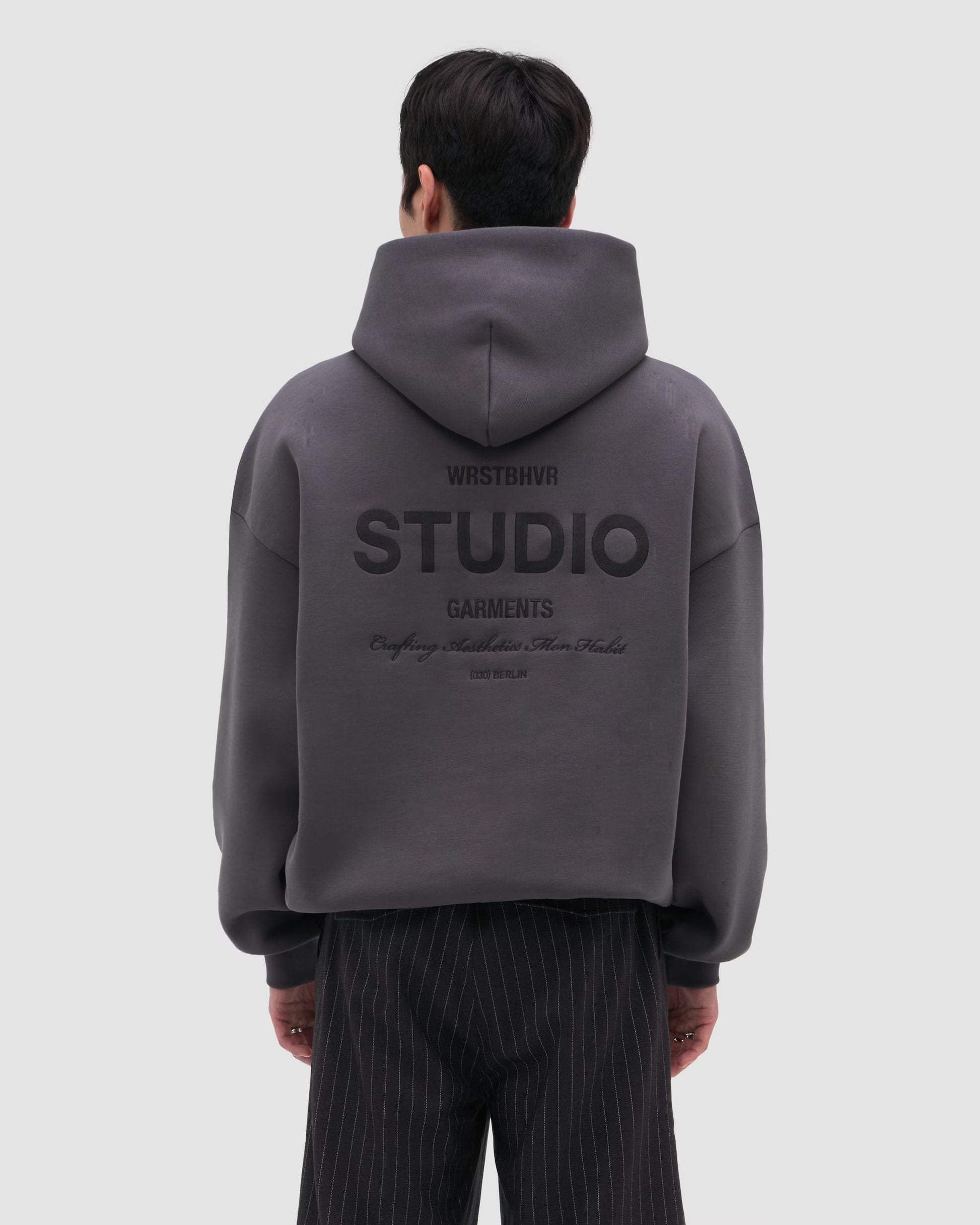WRSTBHVR Garm V5 Hoodie – Seitenansicht